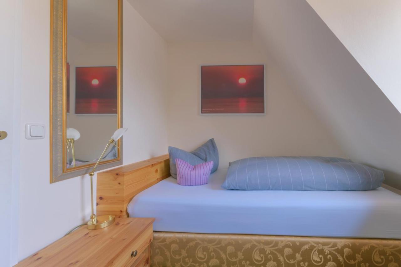 Hotel "Malerwinkel" Gmbh Seeon-Seebruck Quarto foto