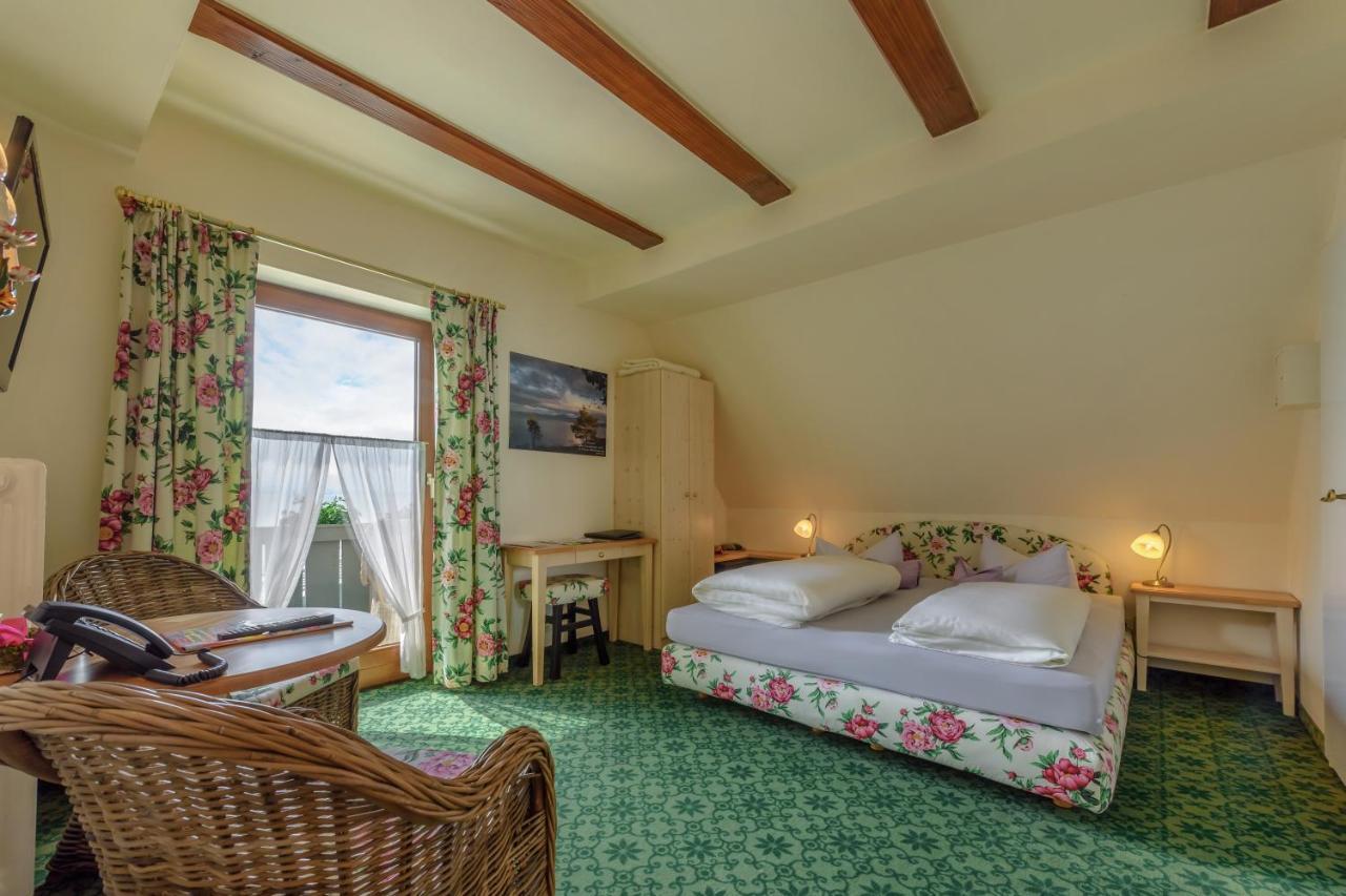 Hotel "Malerwinkel" Gmbh Seeon-Seebruck Quarto foto
